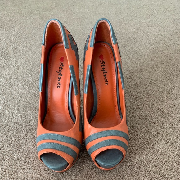 Styluxe platform heels - Picture 2 of 4